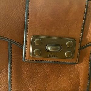 FOSSIL large leather purse